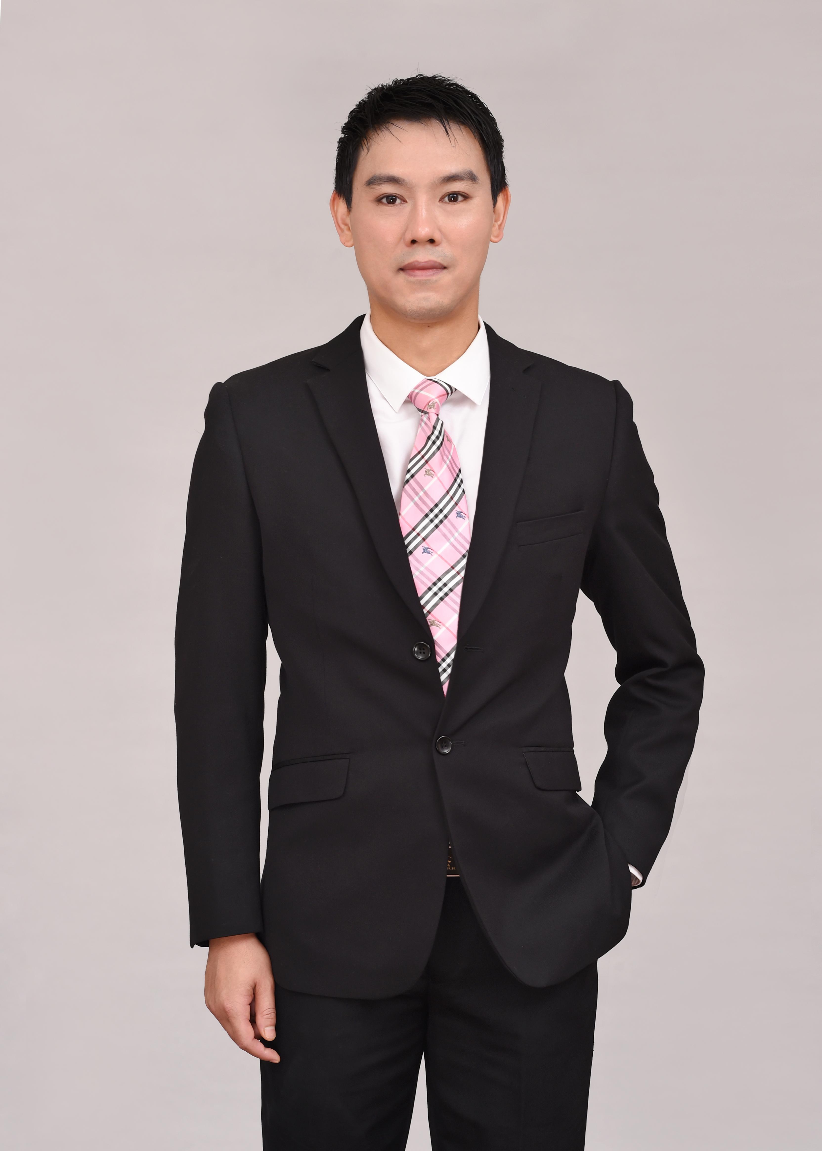 杨华 UI/UX设计总监